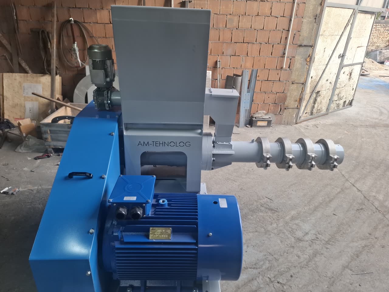 Ekstruder E-1000